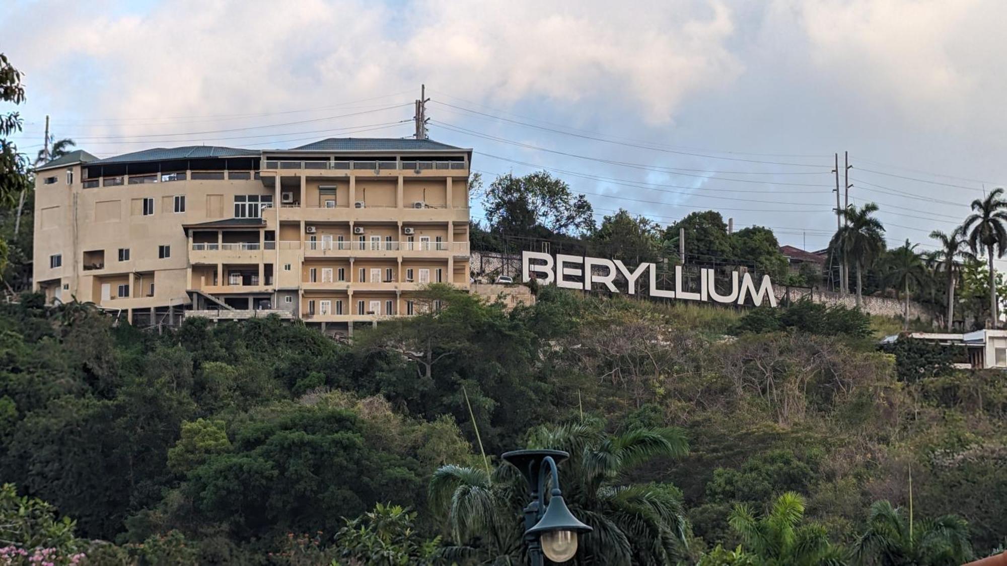 Mobay Las Palmas Montego Bay Exteriör bild